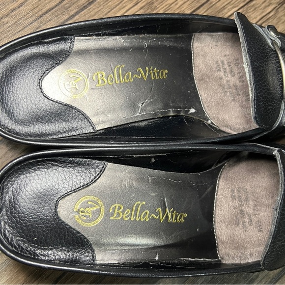 BELLA VITA Size 6.5M Black Leather Open Back Mule Slip On. Buckle Tassle Detail - Picture 5 of 9